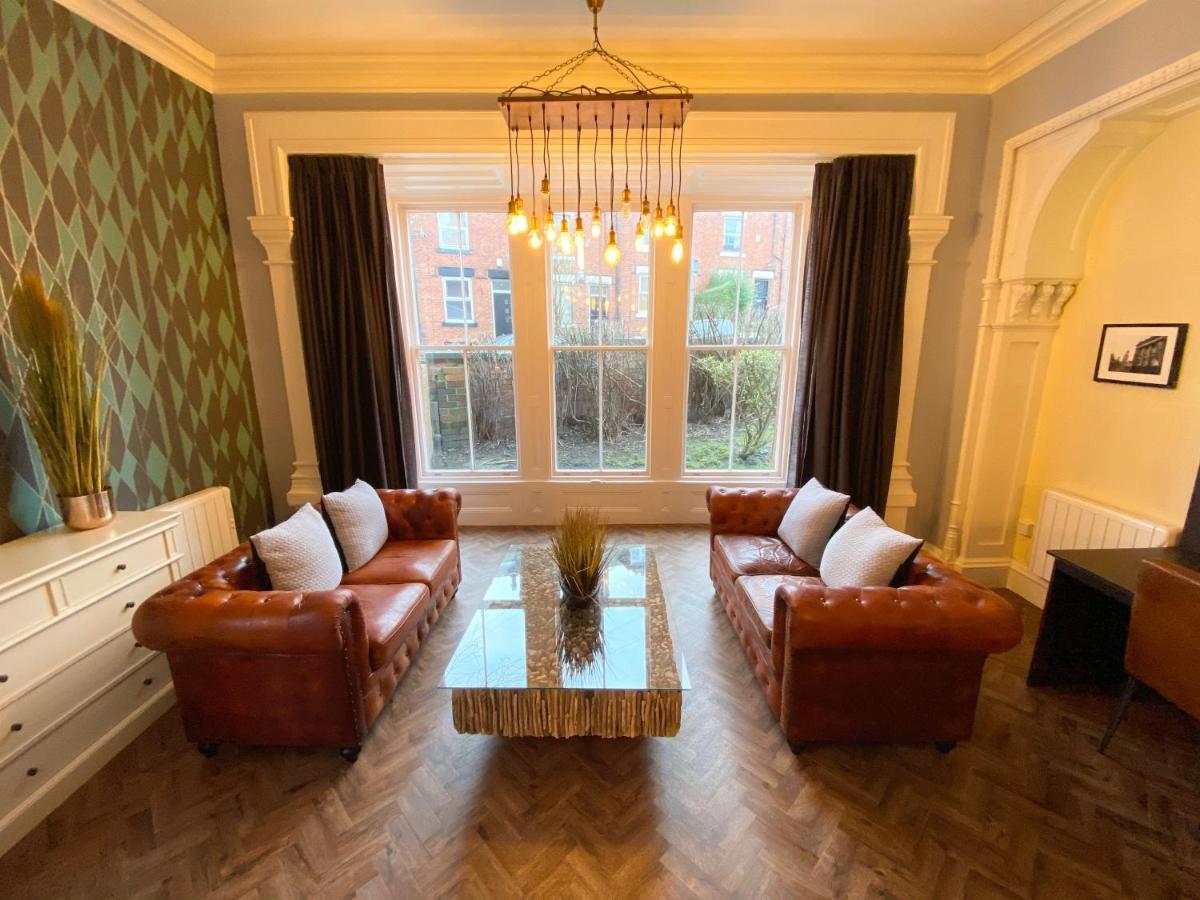 The Deakin At Claremont Serviced Apartments Leeds  Exterior photo